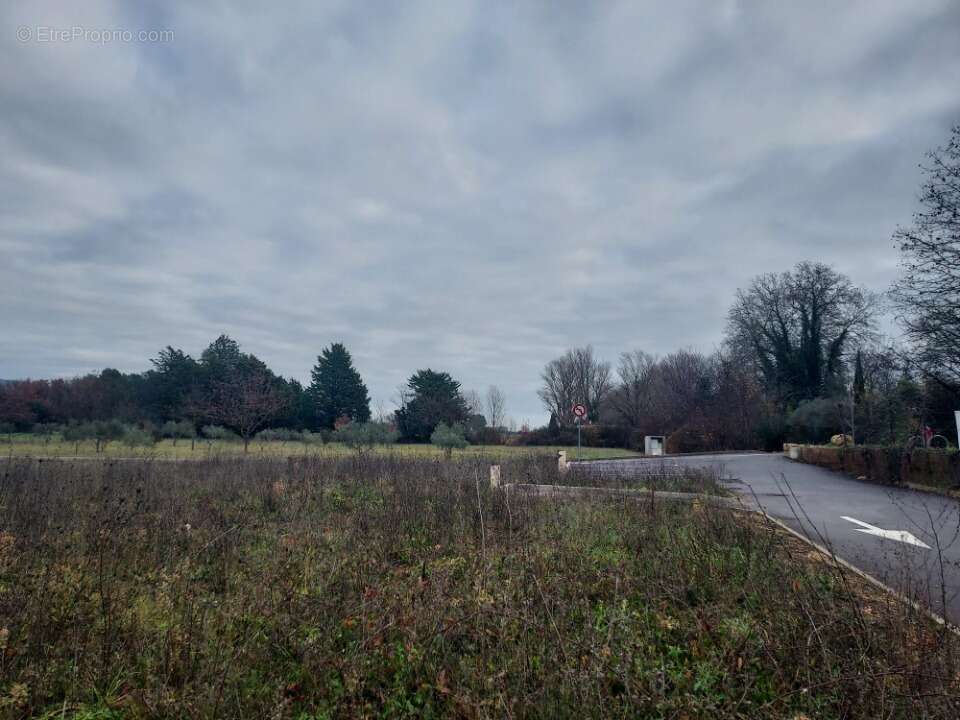 Terrain à BRIGNOLES