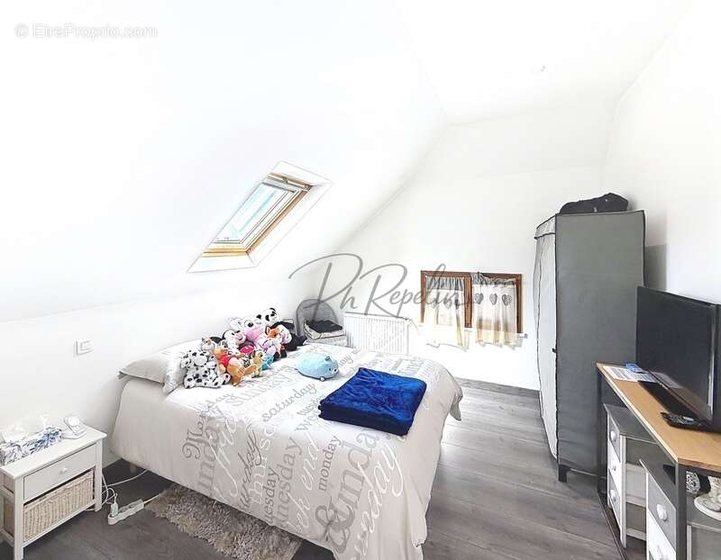 Maison de ville triplex T5 de 140m2 avec Parkings extérieur - photo 16