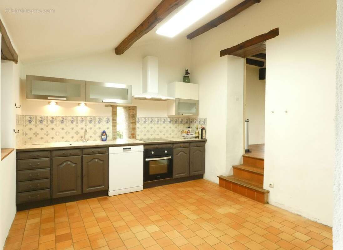 Maison à LES BORDES