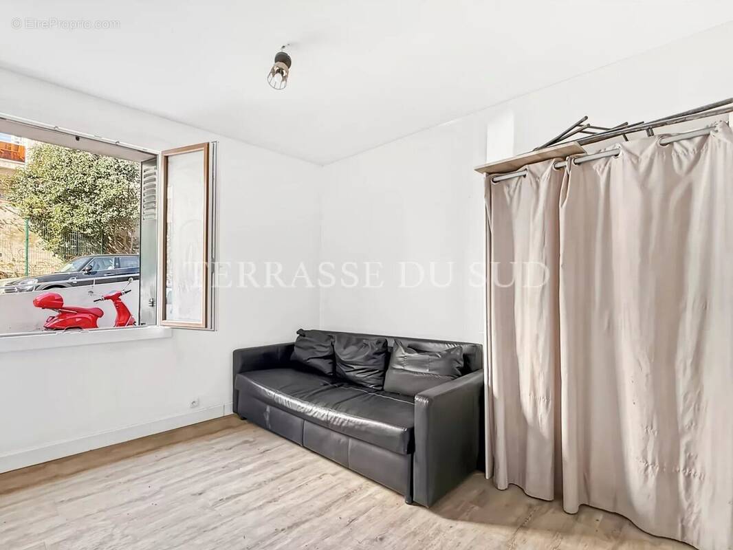 Appartement à MARSEILLE-8E