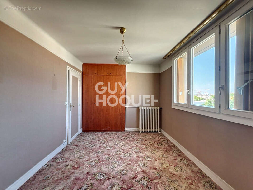 Appartement à STAINS