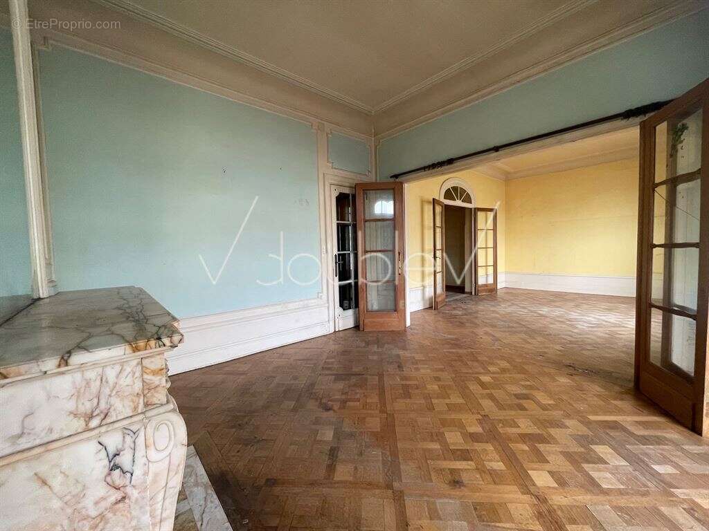 Appartement à MARCQ-EN-BAROEUL