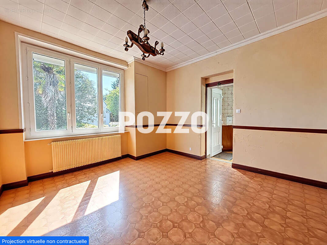 A VENDRE - YQUELON (50400) - Maison de 7 pièces - calme, proche des commodités. - photo 3