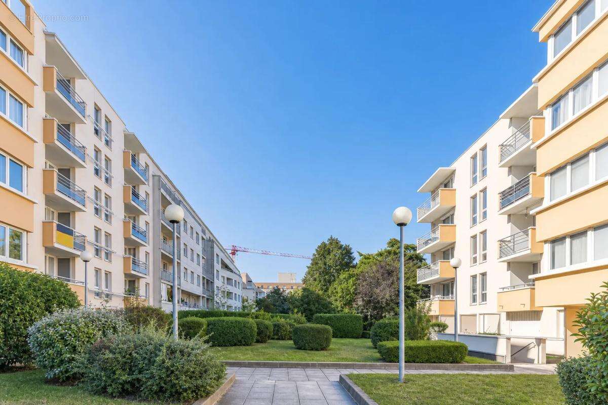 Appartement à BONNEUIL-SUR-MARNE