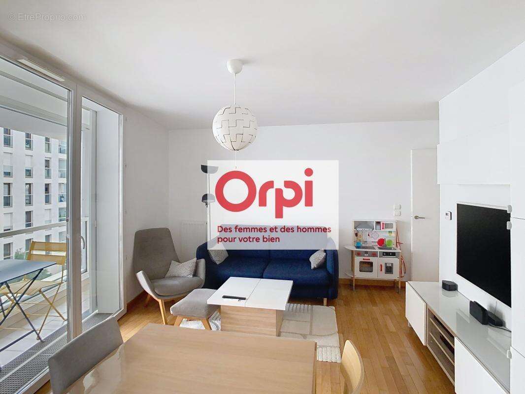Appartement à ISSY-LES-MOULINEAUX
