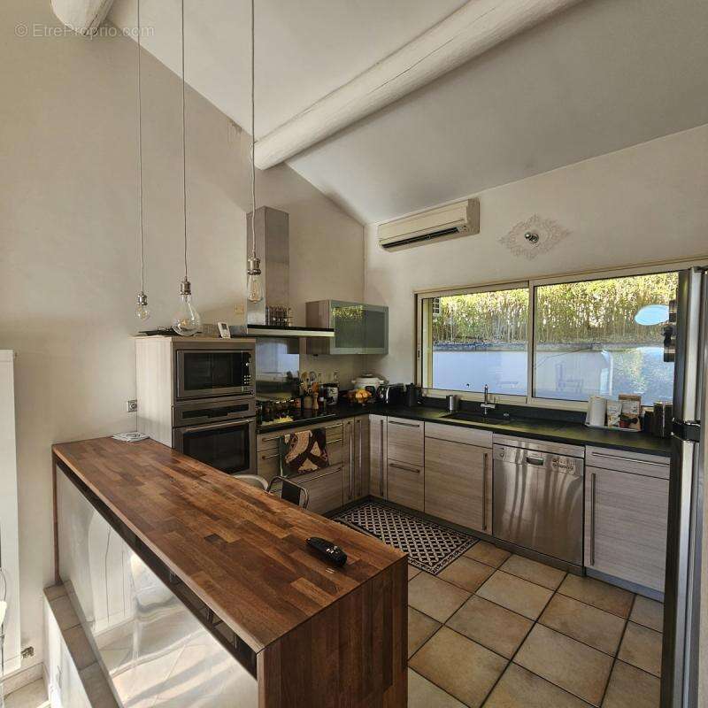 Maison à BELLEGARDE