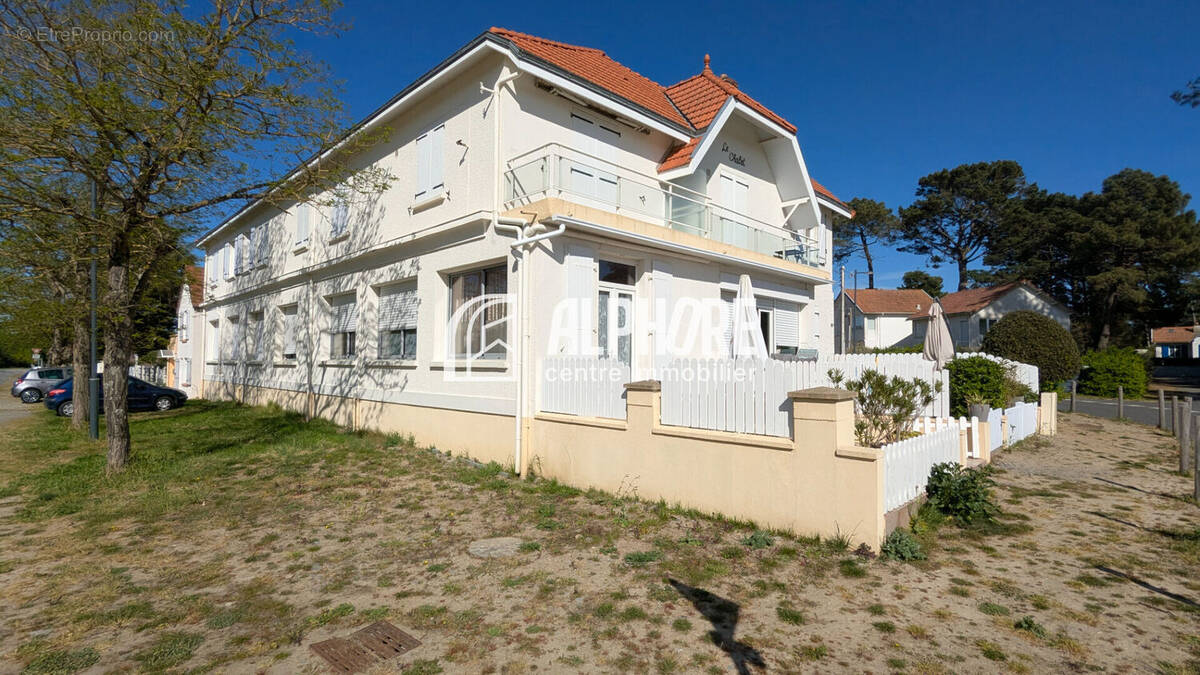 Appartement à SAINT-MICHEL-CHEF-CHEF