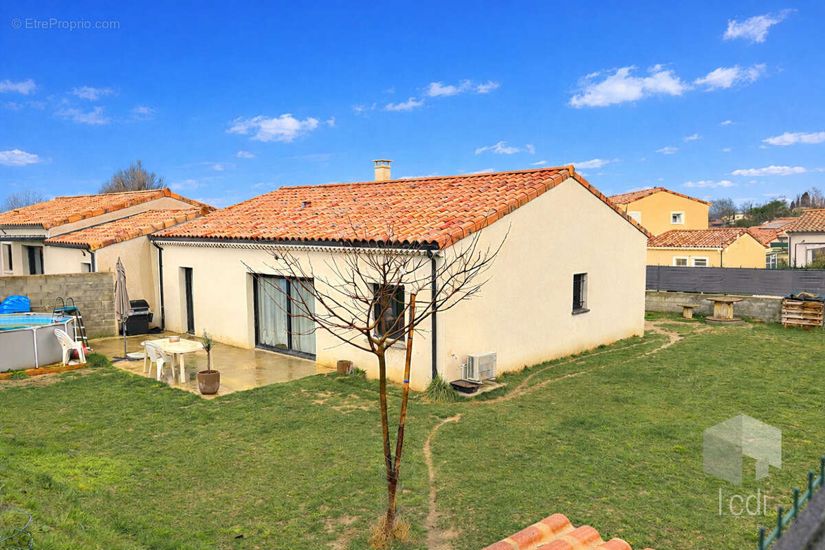 Maison à CHAROLS
