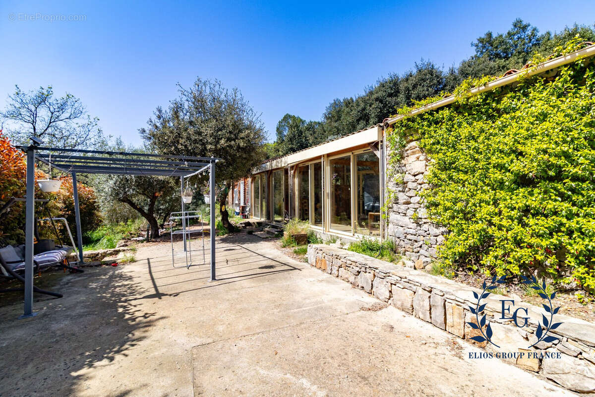 Maison à BARJOLS