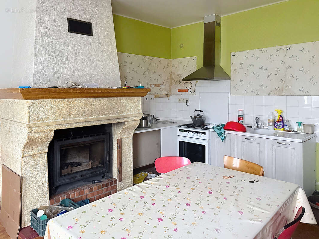 Maison à JUVIGNY-LE-TERTRE