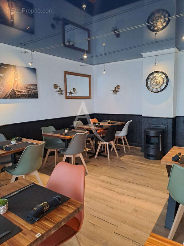 Fonds de commerce de restaurant / crêperie à ROCHEFORT - photo 3