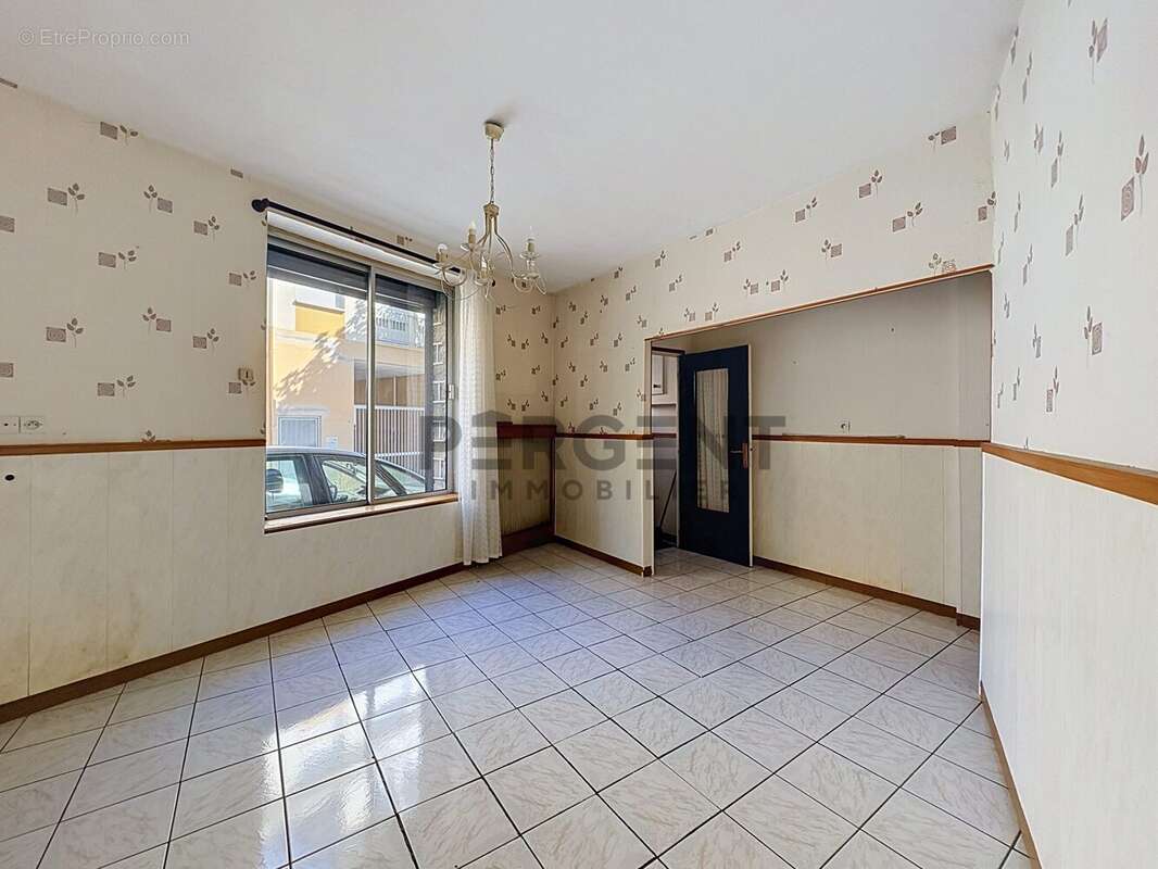 Maison 91 m² à Charleville-Mezieres  - photo 2