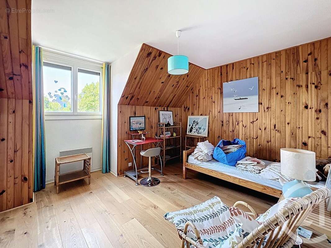 Maison à HAUTEVILLE-LES-DIJON