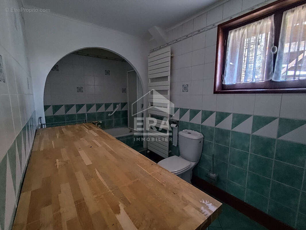 Maison à MAUPREVOIR