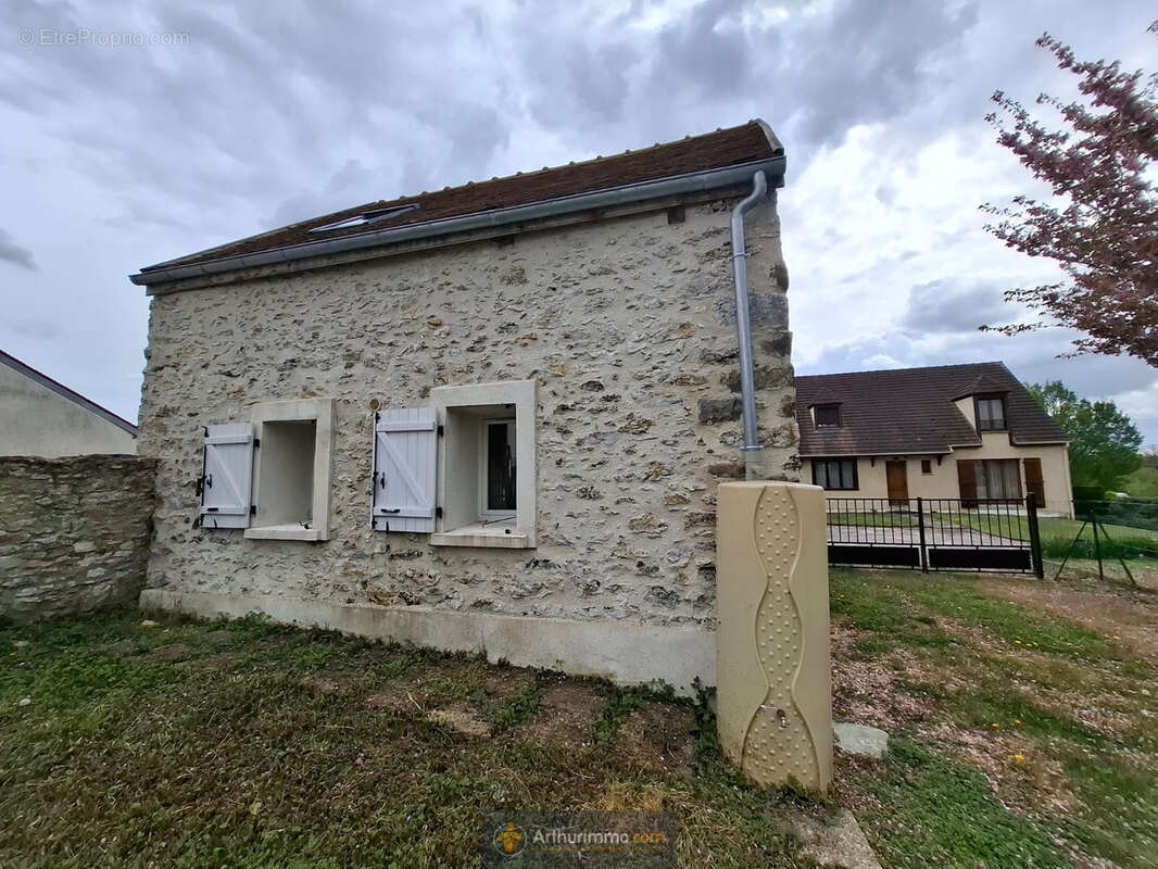 Maison à JOUY-SUR-MORIN