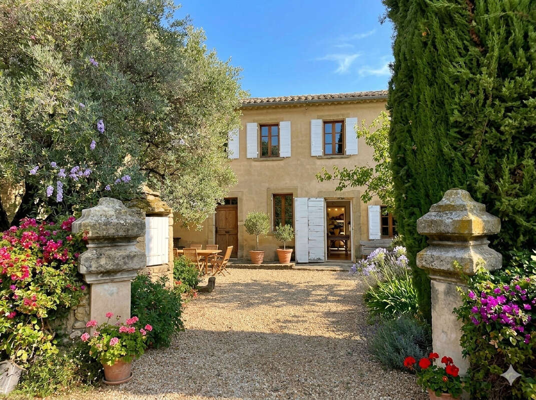 Maison à LOURMARIN