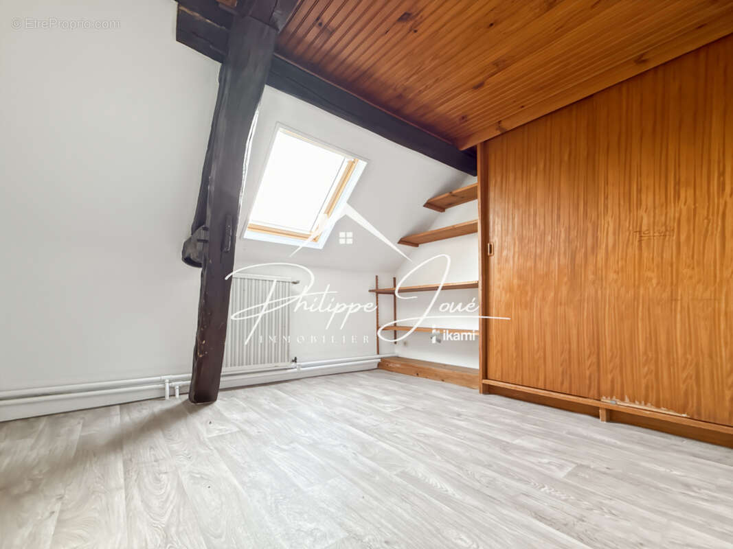 Maison à AIX-EN-OTHE