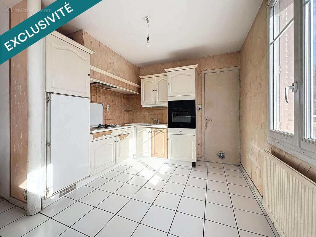 Photo 3 - Appartement à LA TOUR-DU-PIN