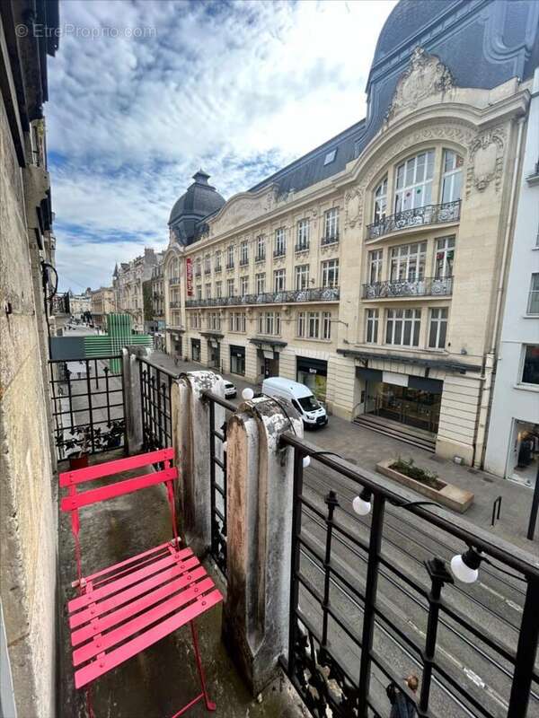Appartement 61 m² à Reims  - photo 9