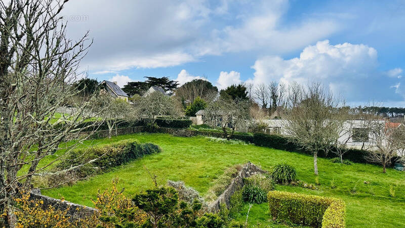 Terrain à CROZON