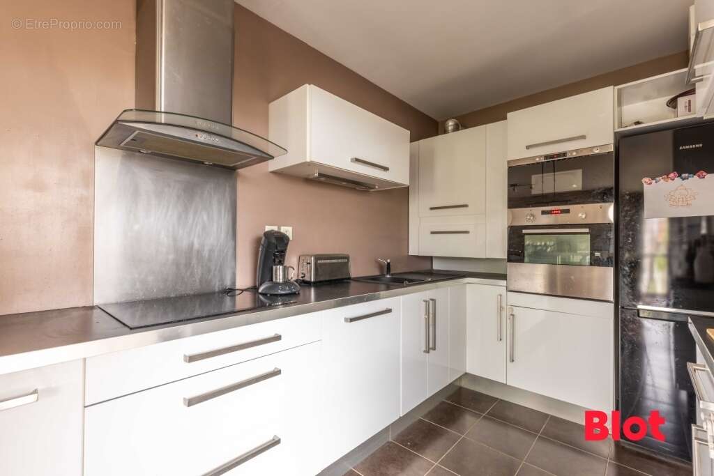 Appartement à NOYAL-SUR-VILAINE
