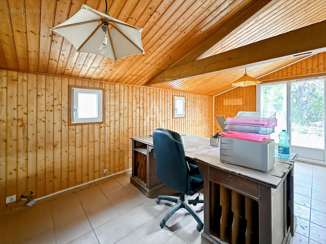 Maison à LE PERRIER