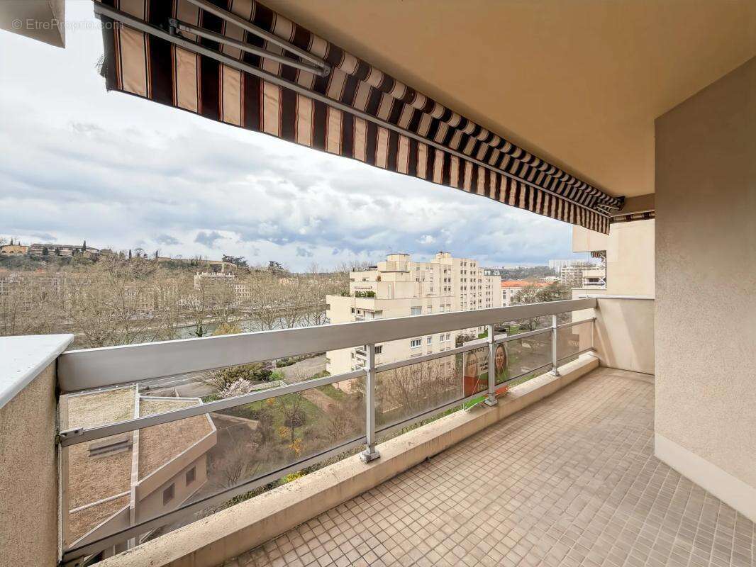 Appartement à LYON-4E