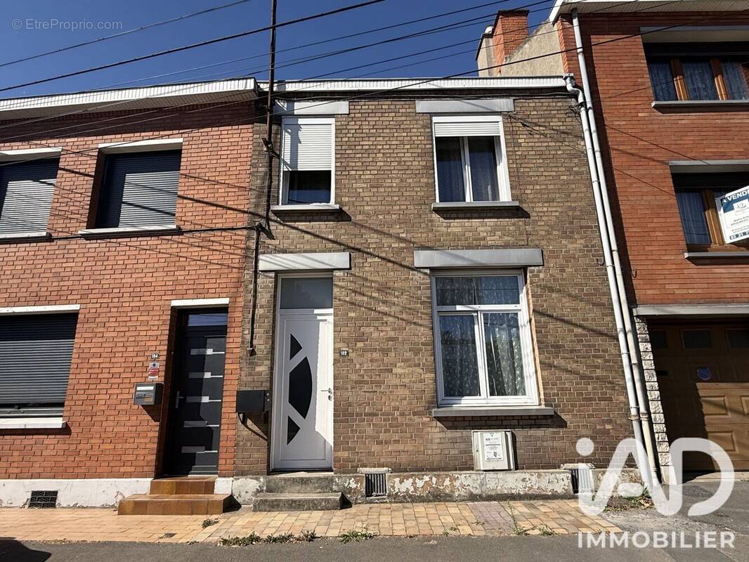 Photo 1 - Maison à HENIN-BEAUMONT