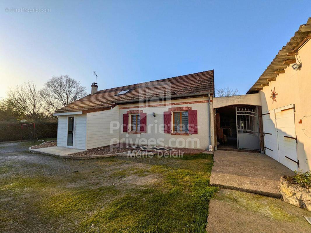 Maison à POUGUES-LES-EAUX