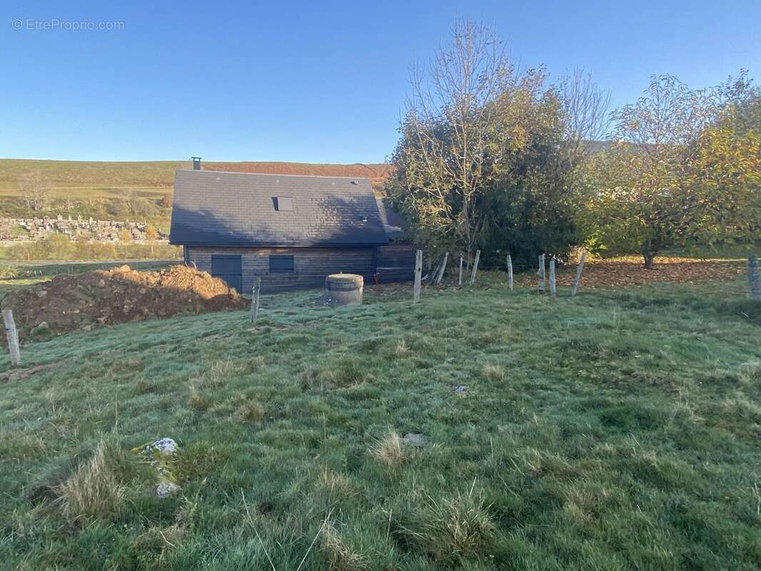 Terrain à CHASTREIX