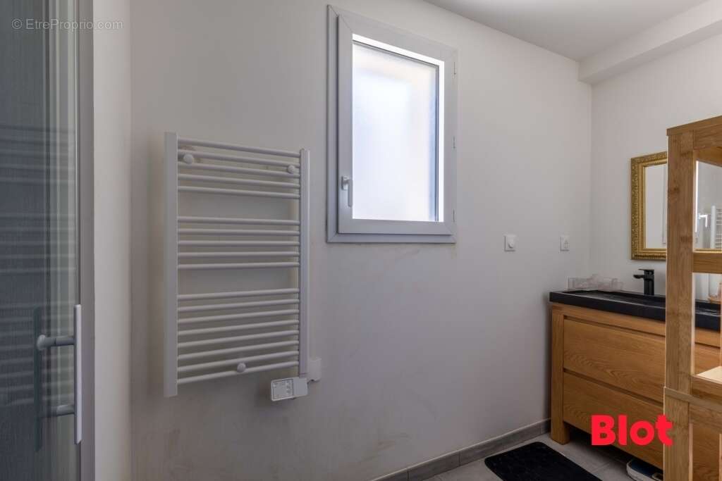 Maison 142 m² à Liffre  - photo 6