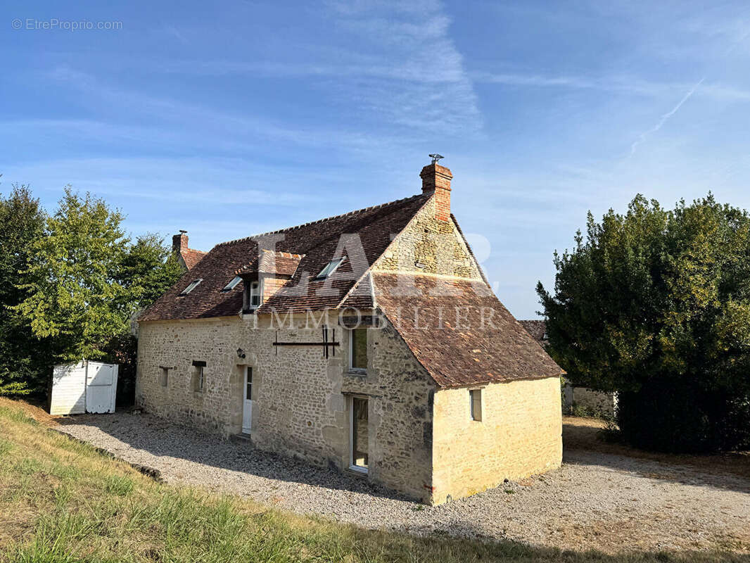 Ensemble immobilier du XVII ème siècle - photo 3
