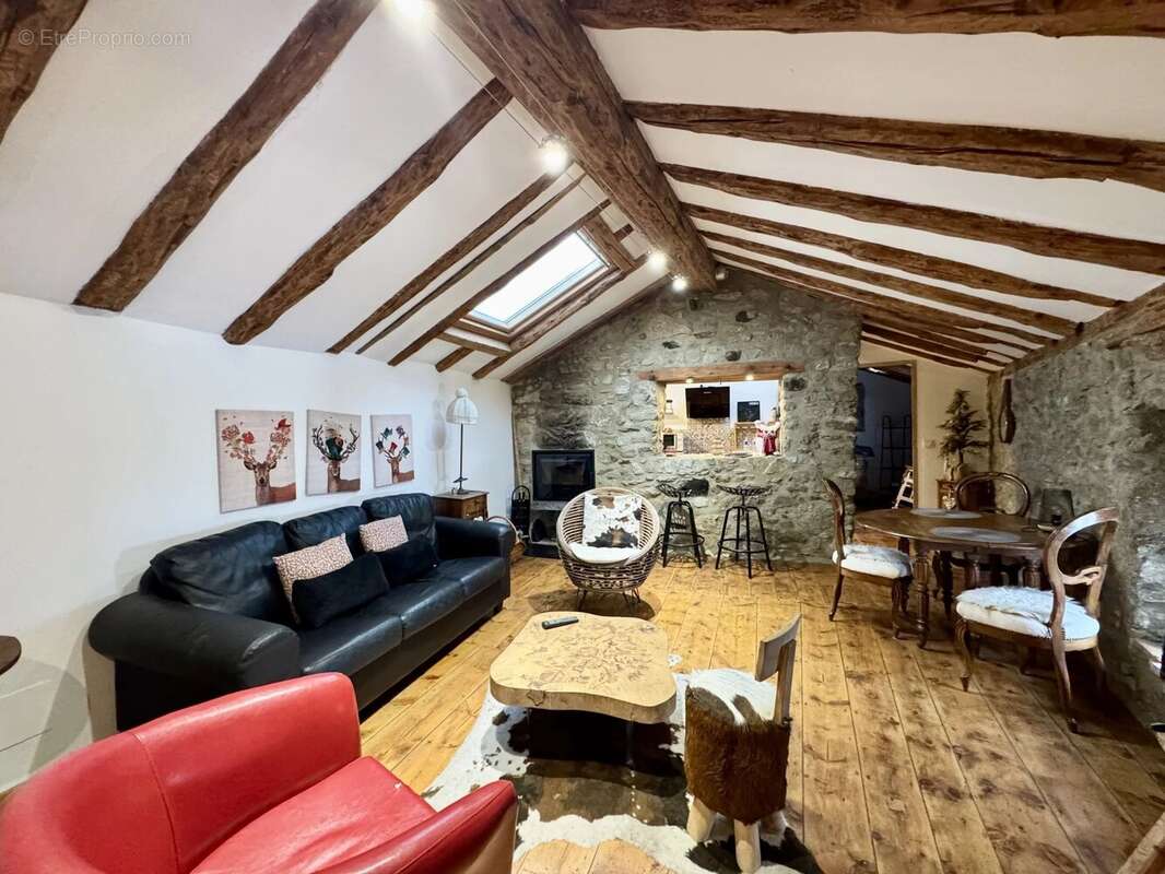 Maison à FONT-ROMEU-ODEILLO-VIA