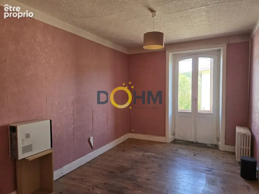 Ensemble immobilier avec une maison habitation a renover + un garage 70 m2 - photo 15