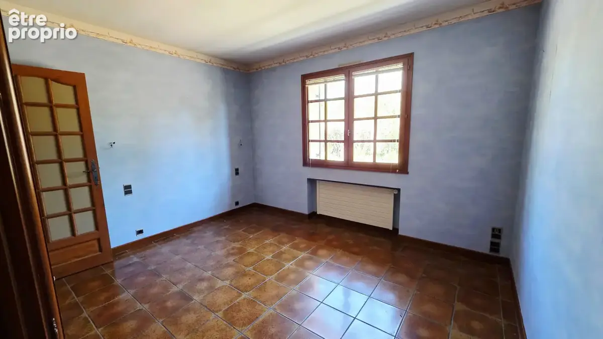 Villa Oyonnax 6 pièce(s) 259.5 m2 - photo 8