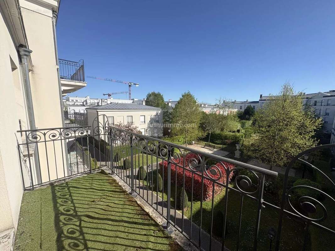 Appartement à SERRIS