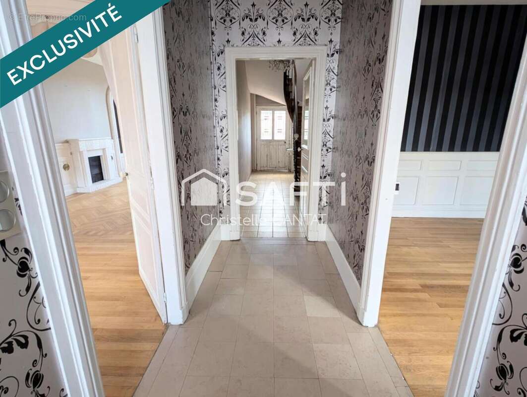 Photo 2 - Maison à COMMENTRY