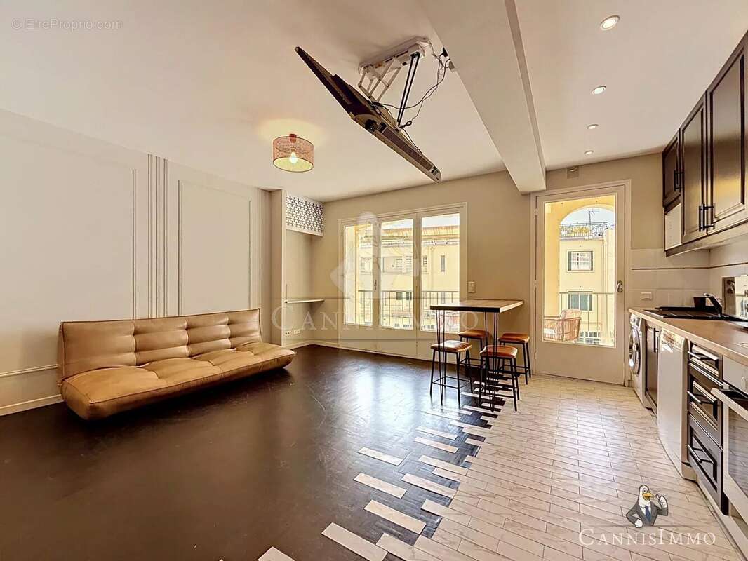 Appartement à CANNES