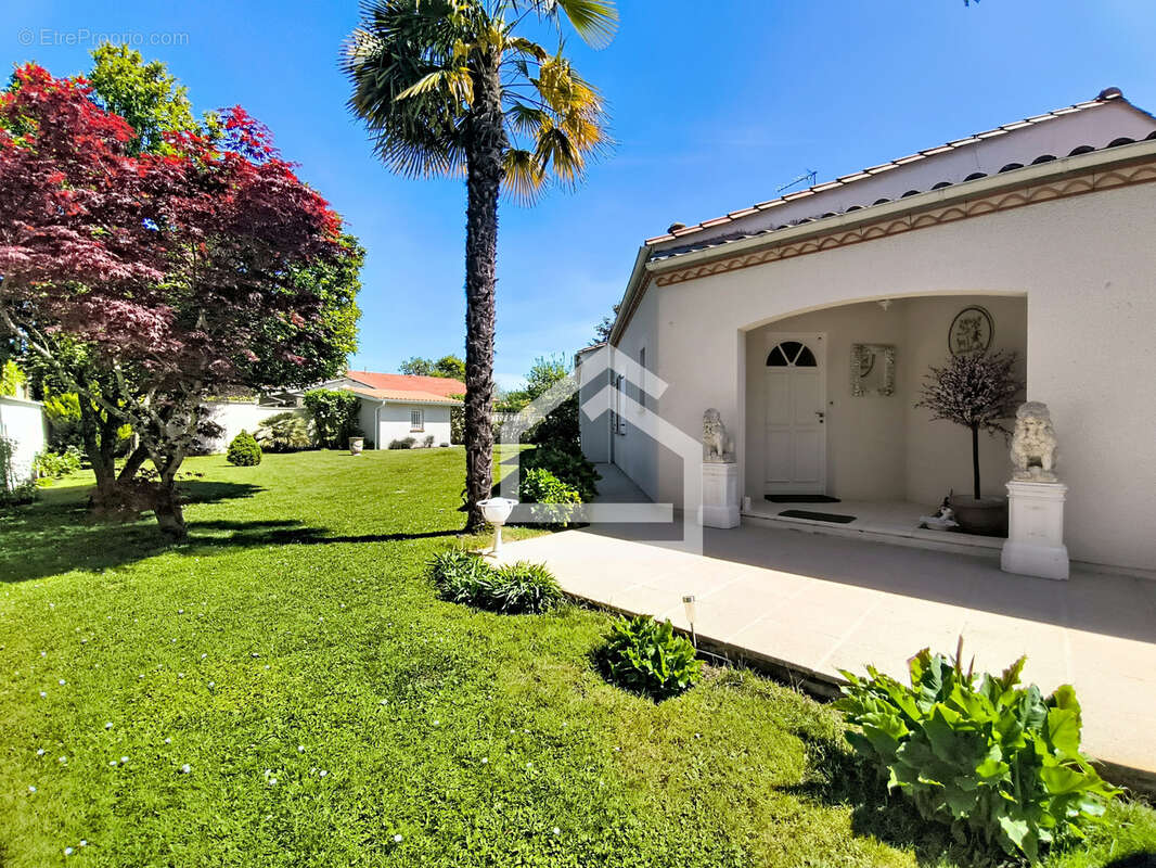 Maison à PESSAC