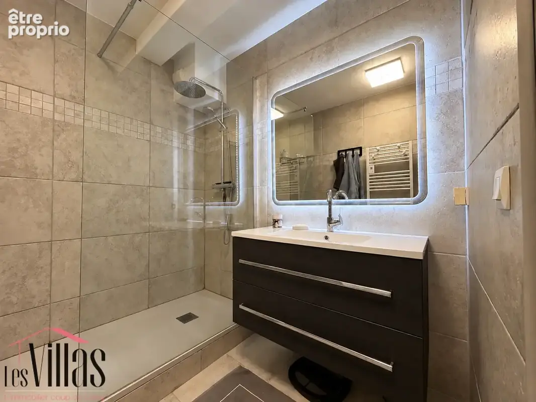Narbonne-Plage,   Duplex traversant, 3 extérieurs, garage et vue dégagée - photo 12