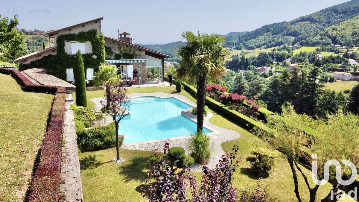 Photo 2 - Maison à SATILLIEU