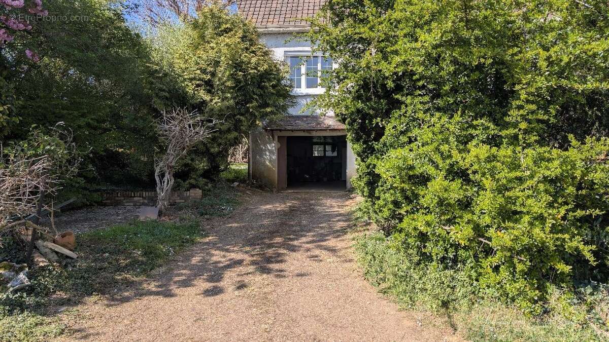 Maison à FOUQUENIES