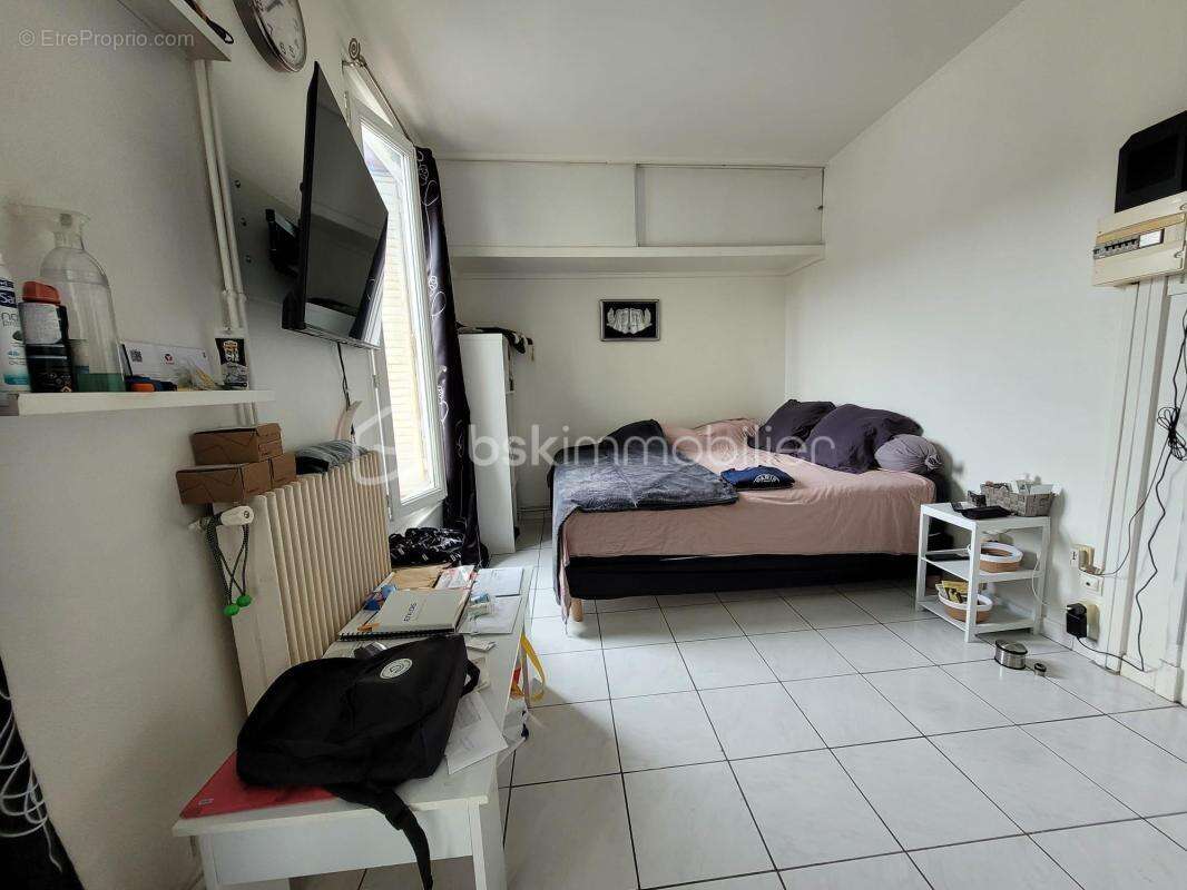 Immeuble mixte  habitation et restaurant - photo 8