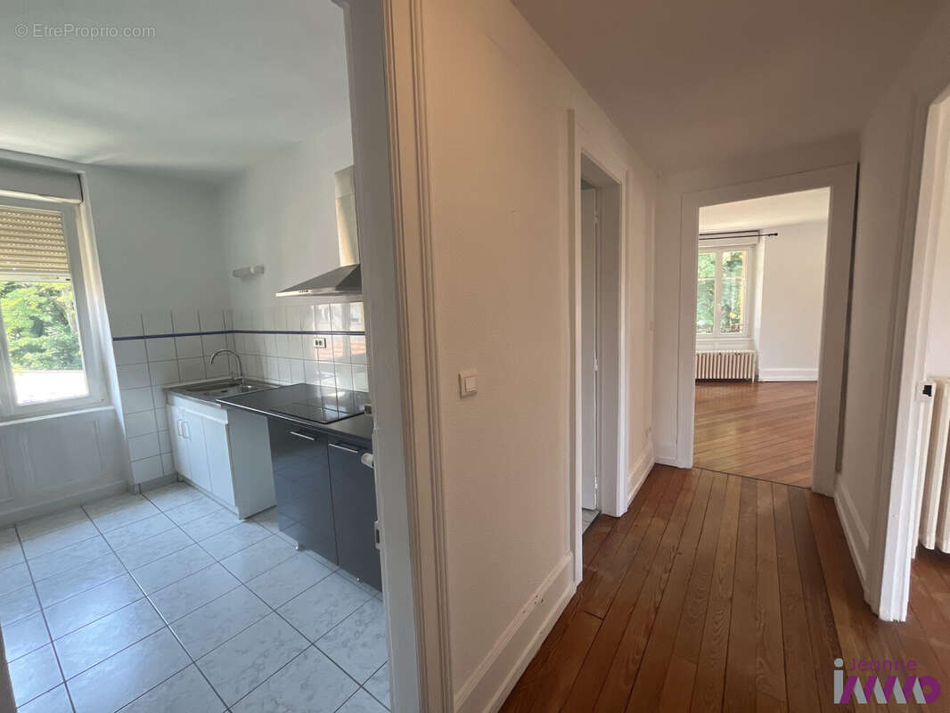 Appartement 75 m² à Belfort  - photo 7