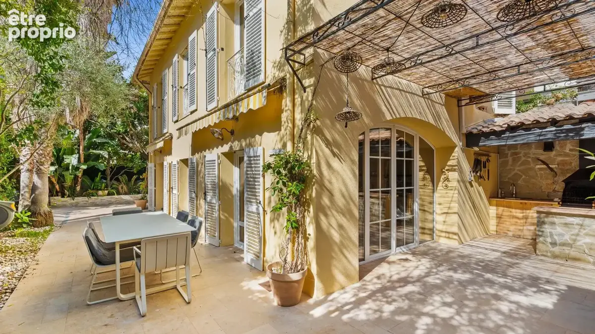 Photo Maison à Antibes au prix de 1 160 000€
