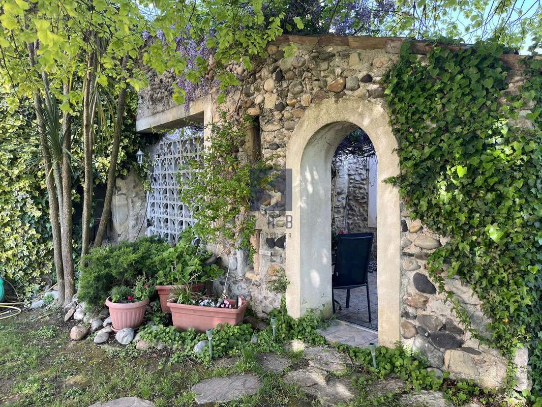 Maison à LORIOL-SUR-DROME