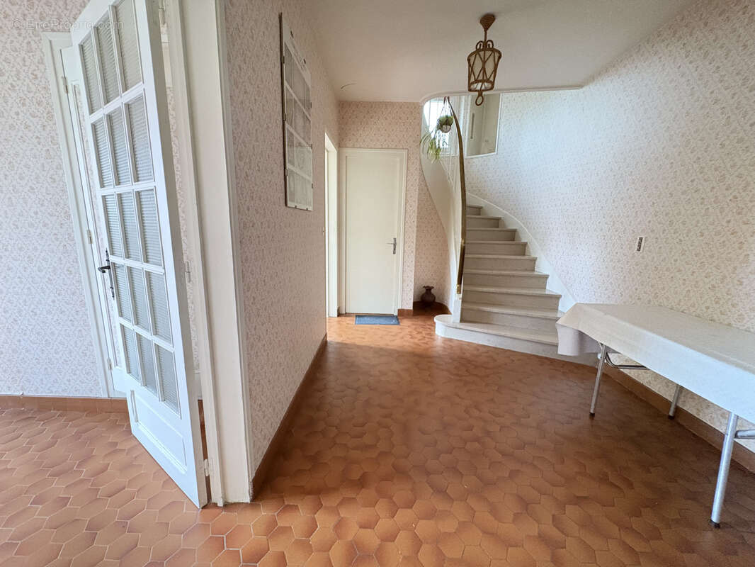 Maison à CHATEAUPONSAC