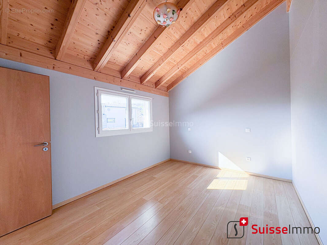Maison Villers Le Lac 7 pièce(s) 171 m2 - photo 8