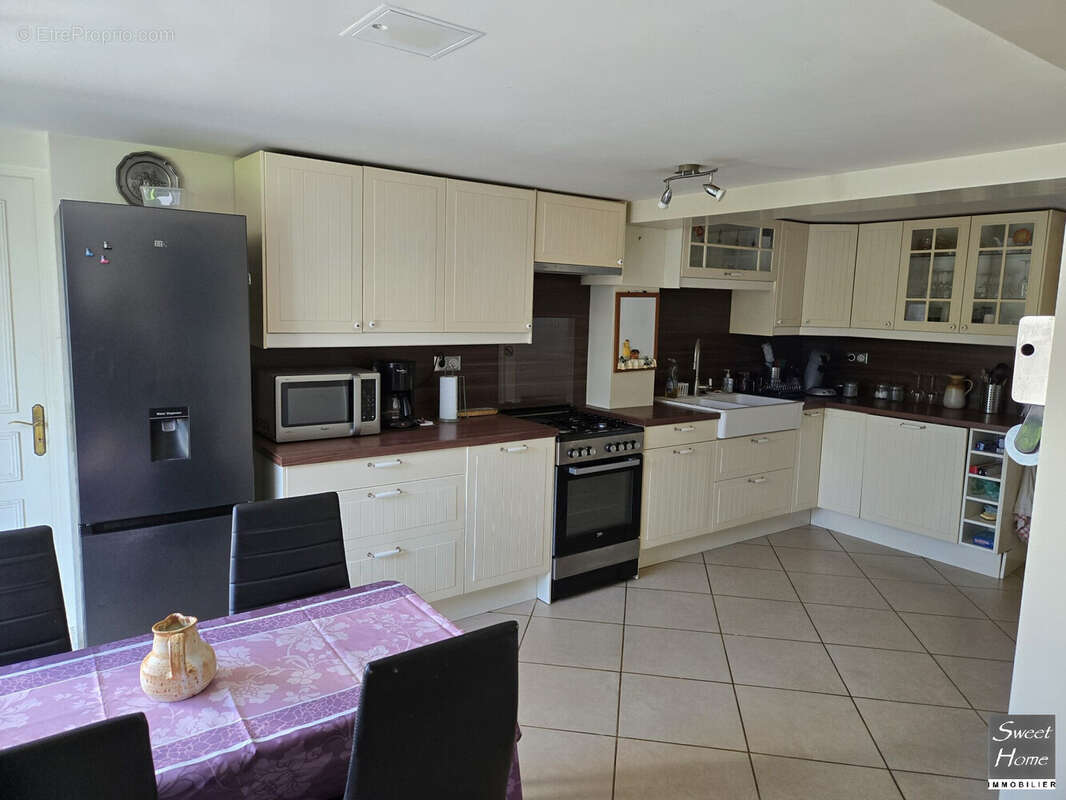 Maison à MAGNY-LES-HAMEAUX