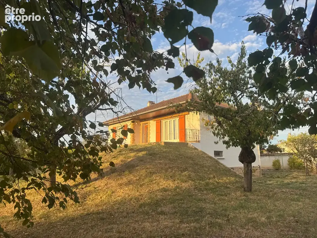Maison Craponne centre 100 m² / s.sol - 1620 m² - photo 12